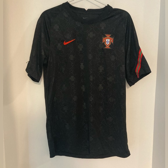 Nike World Cup Portugal 2021 commemorative soccer jersey, sz M - Picture 1 of 6